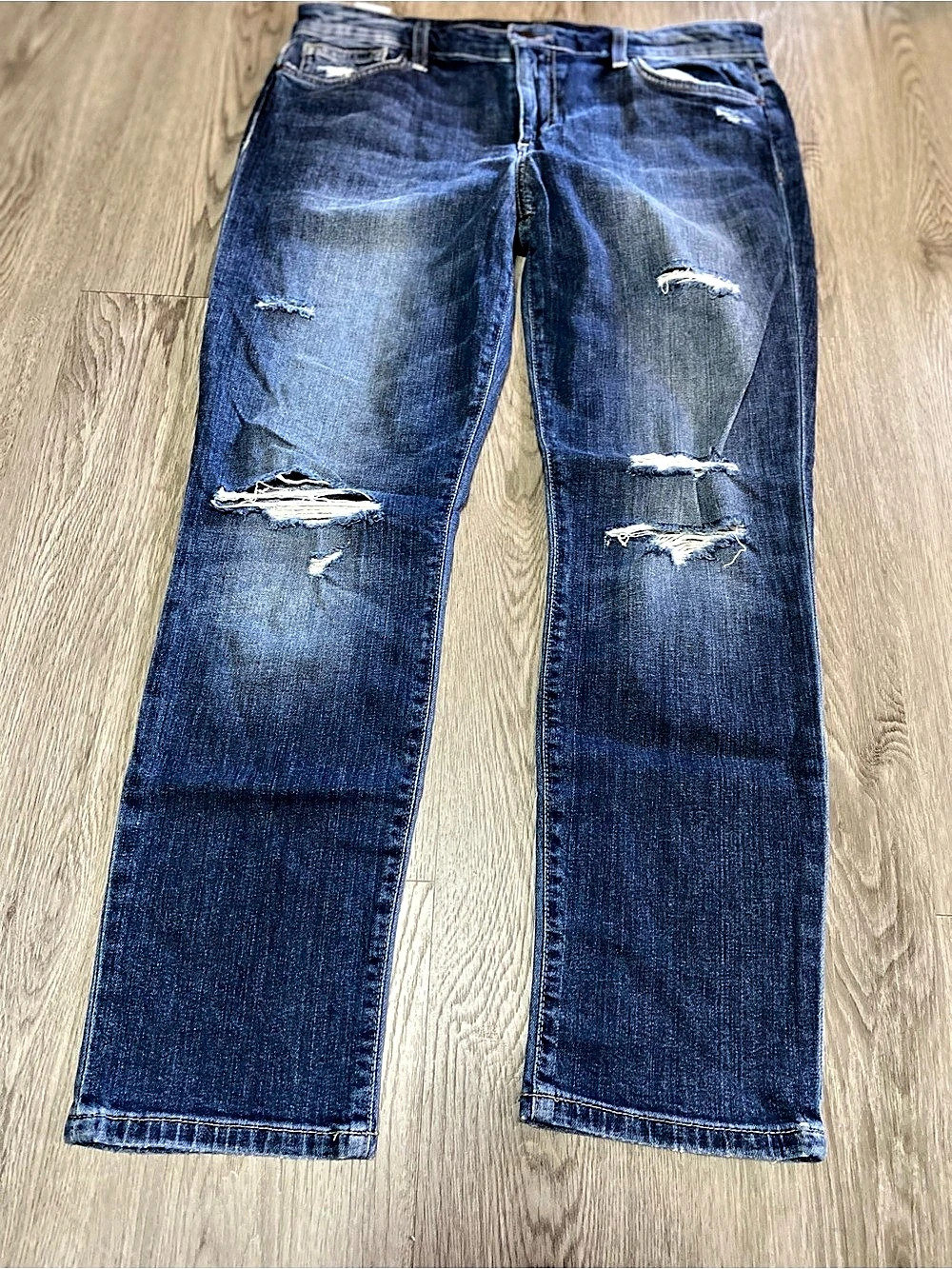 Joe's Jeans Distressed Skinny Jeans in Blue W31
